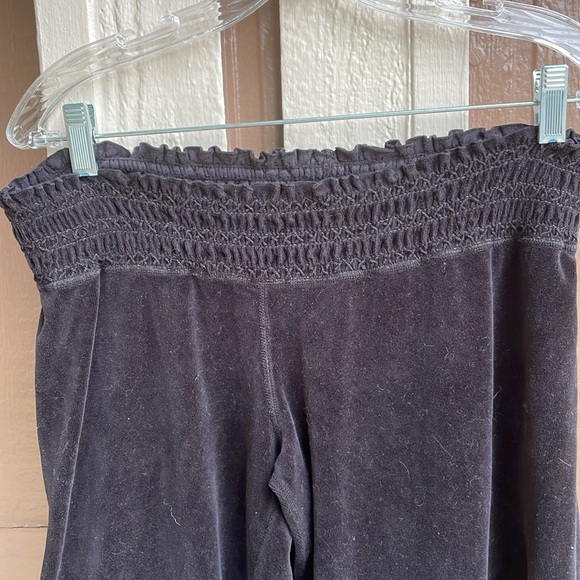 Juicy Couture Sweatsuit - Picture 7 of 9